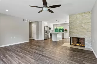 Photo #6: OC23165637 Listing