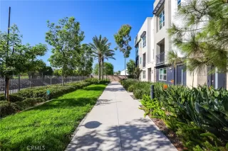 Photo #4: OC23165707 Listing 