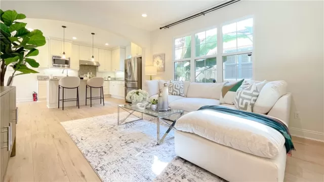 MLS: OC23165790 Condo For Sale