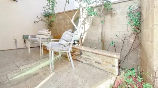 Photo #1: OC23165790 Listing