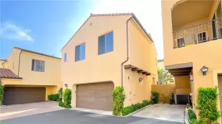 Photo #4: OC23165790 Listing