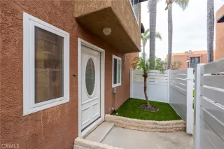 Photo #3: OC23165793 Listing 