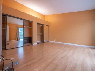 Photo #2: OC23165981 Listing