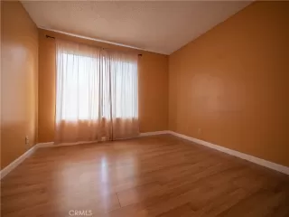 Photo #6: OC23165981 Listing