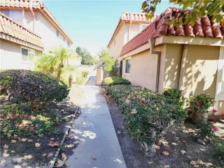 Photo #1: OC23166045 Listing