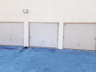 Photo #2: OC23166045 Listing