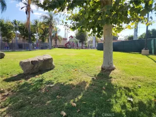 Photo #6: OC23166045 Listing