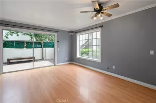 Photo #3: OC23166138 Listing