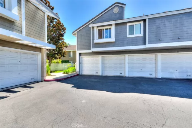 MLS: OC23167241 Condo For Sale