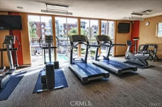 Photo #2: OC23167284 Listing