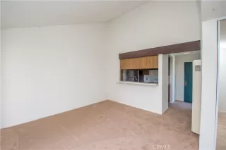 Photo #5: OC23167754 Listing