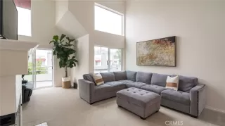 Photo #1: OC23168158 Listing 