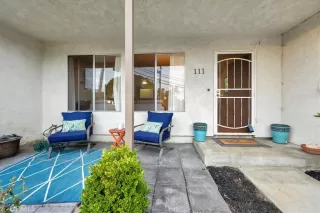 Photo #6: OC23168366 Listing