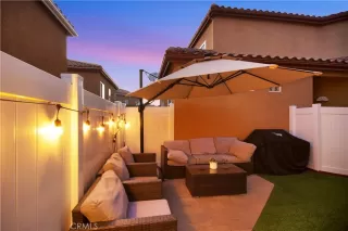 Photo #2: OC23168375 Listing