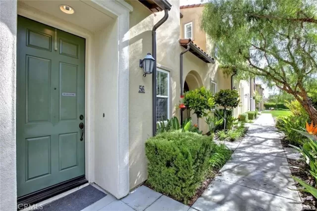 MLS: OC23168496 Condo For Sale