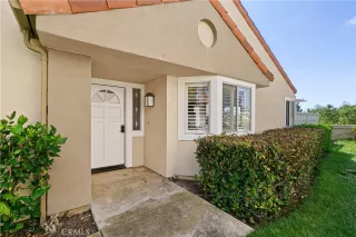 Photo #2: OC23168744 Listing 