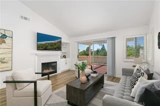 Photo #3: OC23168744 Listing 