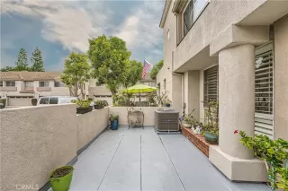 Photo #3: OC23168815 Listing 