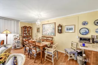 Photo #4: OC23168921 Listing