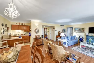 Photo #5: OC23168921 Listing