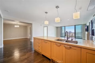 Photo #4: OC23168950 Listing 