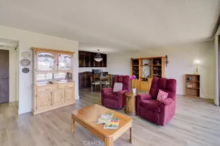 Photo #4: OC23169180 Listing