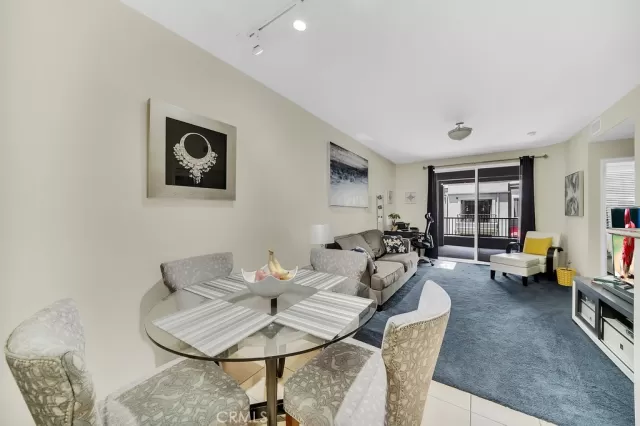 MLS: OC23169344 Condo For Sale