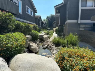 Photo #3: OC23169412 Listing 