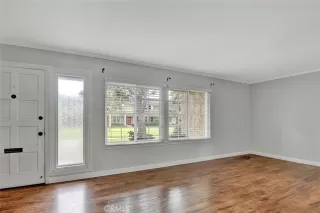 Photo #3: OC23169526 Listing 