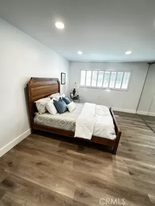 Photo #6: OC23169565 Listing