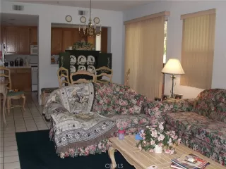 Photo #3: OC23169622 Listing 