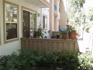 Photo #6: OC23169622 Listing 