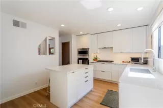 Photo #3: OC23169813 Listing 