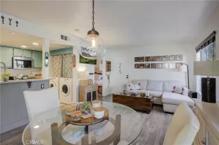 Photo #5: OC23170277 Listing