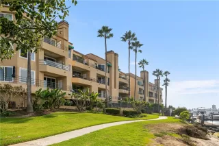 Photo #6: OC23170311 Listing 