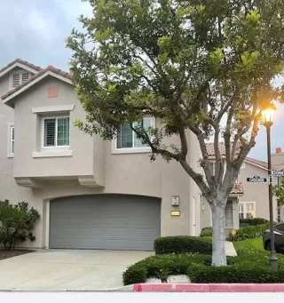 Photo #1: OC23170389 Listing 