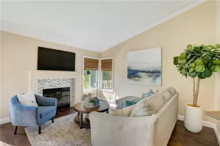 Photo #4: OC23171151 Listing 