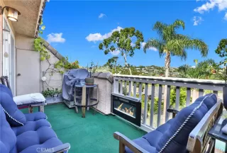 Photo #2: OC23171773 Listing 