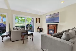 Photo #6: OC23171773 Listing 