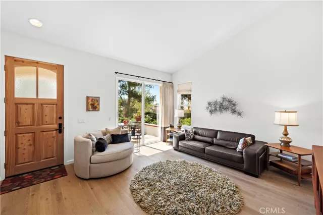 MLS: OC23171836 Condo For Sale