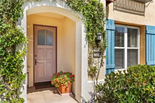 Photo #5: OC23171836 Listing 