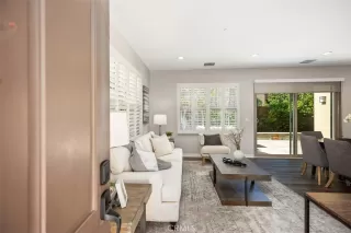 Photo #5: OC23172086 Listing 