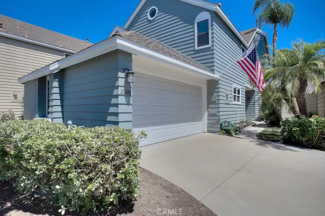 MLS: OC23172217 Condo For Sale