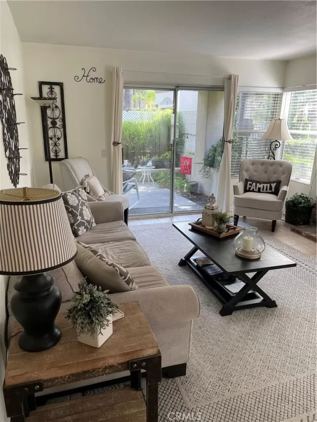 MLS: OC23172315 Condo For Sale