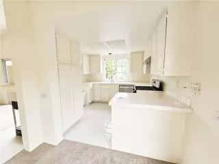 Photo #1: OC23172625 Listing 