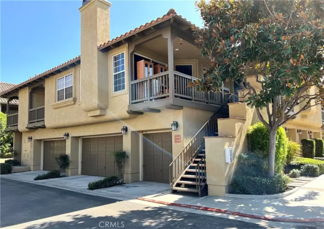 MLS: OC23172850 Condo For Sale