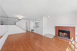 Photo #5: OC23172924 Listing 