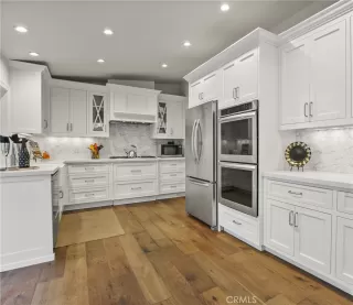 Photo #1: OC23173092 Listing