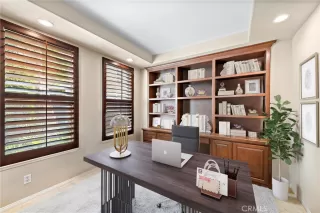 Photo #4: OC23173574 Listing 