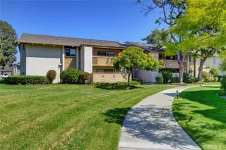 Photo #2: OC23173771 Listing